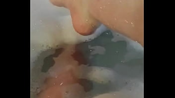 Je vous retrouve tout les soirs après 22h00 sur camcokine du lundi au jeudi