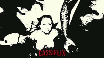 Aquela putaria com muito negro e só eu de branquinha ganhando pau duro na buceta e no cu cassiflix