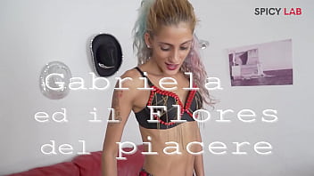 Cubana solo masturbation