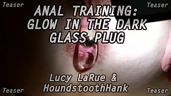 Anal glow in the dark glass plug