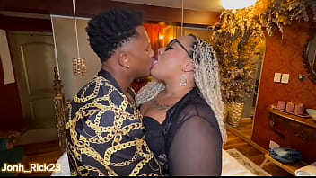 Fodendo a amiga da minha esposa