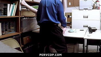 Teen avoiding by letting the guard fuck her pervcop