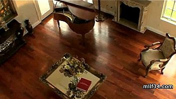 Horny milf gets kinky