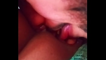 Fiz ela gozar na minha boca