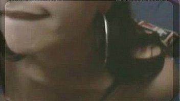 Huge Tits050305 thumbnail