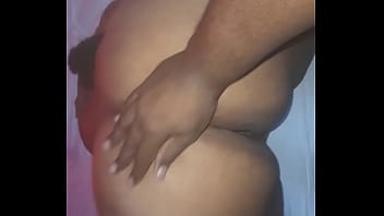 Buenaa Nalgas Tiene Esta Vecina Mia thumbnail