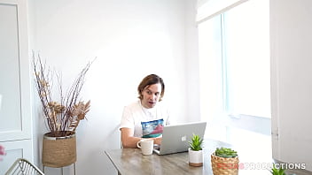 Pegas productions bianca fitcougar se fait défoncer et gicle partout