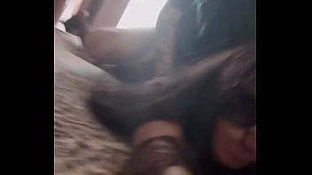 Bota minha calcinha de lado e faz bem puto