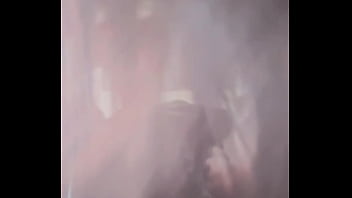 Bota minha calcinha de lado e faz bem puto