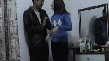 è·¨è¶šæµ·å³¡çš„ä¸€å°æƒ…ä¾¶