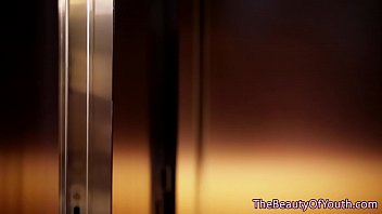 Petite dyke getting orally pleasured by babe