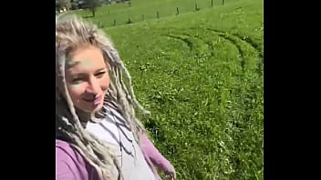 Time for some food outdoors with our adventure jeep ️what’s your favorite meal to enjoy in nature #outdoor