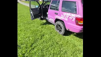 Time for some food outdoors with our adventure jeep ️what’s your favorite meal to enjoy in nature #outdoor