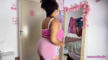 Chubby ebony ripping nasty farts