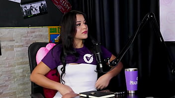 Tinha medo de fazer sexo anal foi morar com o amigo transaram na praia e a família soube adryh prcybylovicz e alex hanndrykxi sheer red