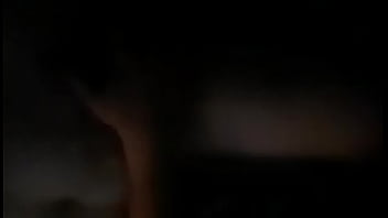 Zorra masturbándose