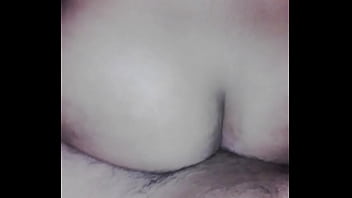 Novinha sentando no pau