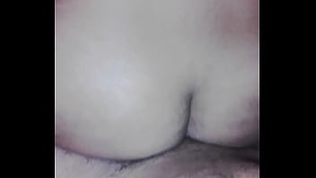 Novinha sentando no pau