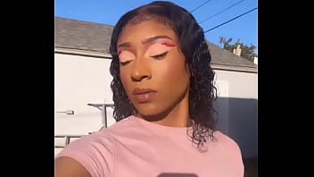 I attempted to do a vday photoshoot yesterday but was too much traffic i will attempt again before the 14th