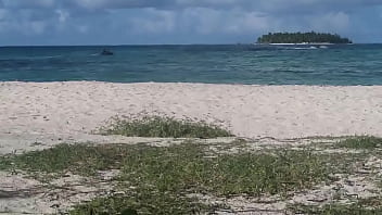 Hermosa vista frente al hotel isleño en la isla de san andres ven a disfrutar