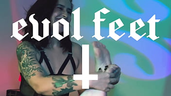 My cute foot is at your disposal