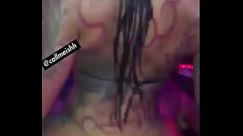 Dançarina com bundão