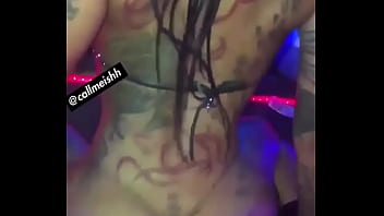 Dançarina com bundão