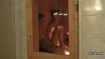 Amateur teen couple fucking on cam