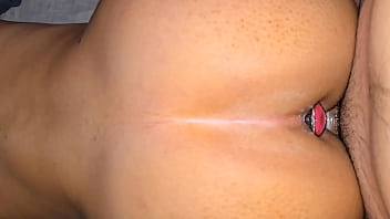 Doggystyle plug anal en mi culo sexo anal