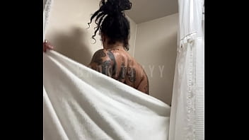 Bbw caught making slutty twerk & shower tease