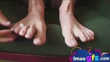 Young jess shows off her cute feet