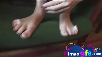 Young jess shows off her cute feet