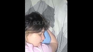 Suelen fofa mal chegando no rio de janeiro entrando na rola do bolt jones