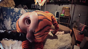 Butt Gurl Tciskiss Tigra Xxl Dildos Sample Vid thumbnail