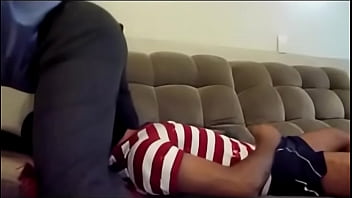 Putinho Levando Surra De Cinto thumbnail