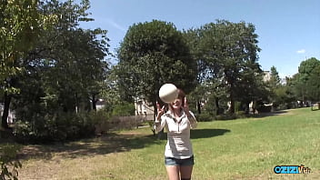 Investigating the limits of oral pleasure with the naive asian woman he encountered at the park