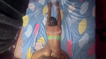 Damn damn damn ebony newbie twerks on my dick so well i cum twice