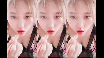 Phuong 98 big tits hairless pussy