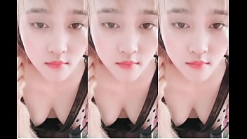 Phuong 98 big tits hairless pussy