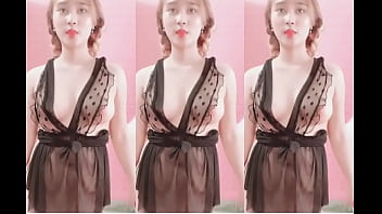 Phuong 98 big tits hairless pussy