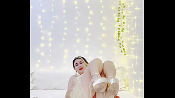 Goze com sua putinha favorita falando putarias pra você