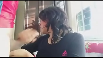 Perra oral sex cumshot casera