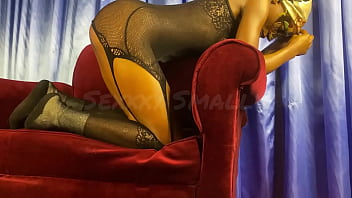 Getting my pussy dug out by the horny drivers fat cock he couldn’t wait to take advantage of me after seducing him when my step dad was out at work