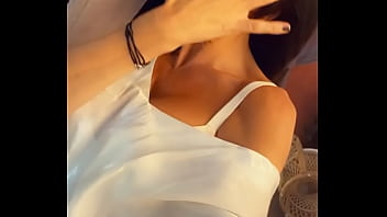 Un strip tease ça te tente ce soir