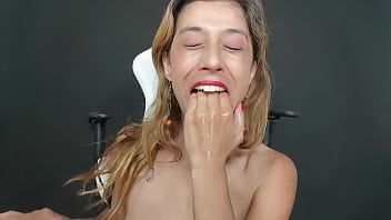 Promo nasty milf fisting mouth and pussy