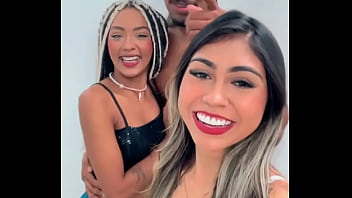 Elas acabaram comigo no menáge modelo a mayramarcelecf