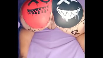 Delicia de pintura dessa morena