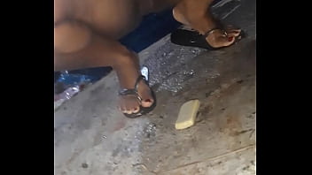 Mostrano a bucetinha