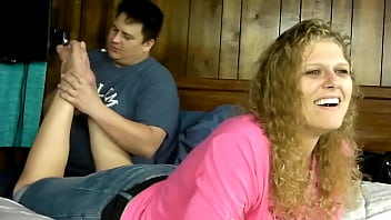 Britt shapiro is 6'2" size 12 and was brand new to foot fetish she thought it was strangely humorous and had never had h