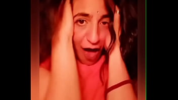 Noche loca bailando solita